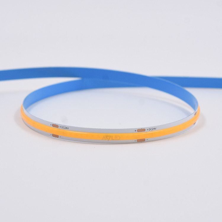নমনীয় সিওবি এলইডি লাইট স্ট্রিপ - 12V/24V 16.4ft/5m দৈর্ঘ্য 320 LEDs/m CRI90 রেটিং লো ভোল্টেজ অপারেশন 6000K শীতল সাদা